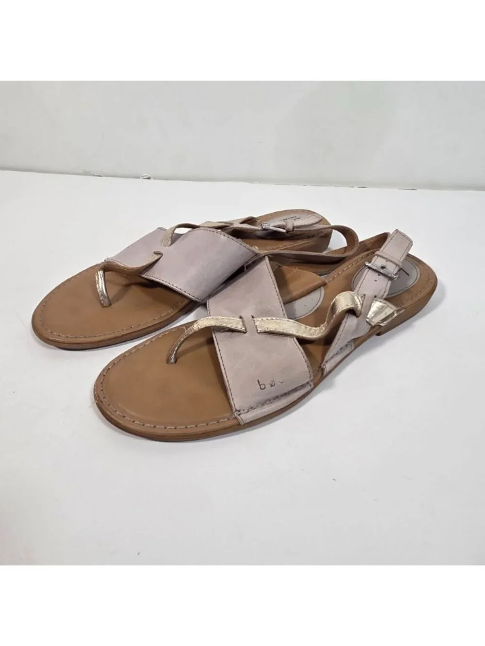 b.o.c. Lowery Cream Gold Leather Sandals Boho Coastal Minimalist Size 10